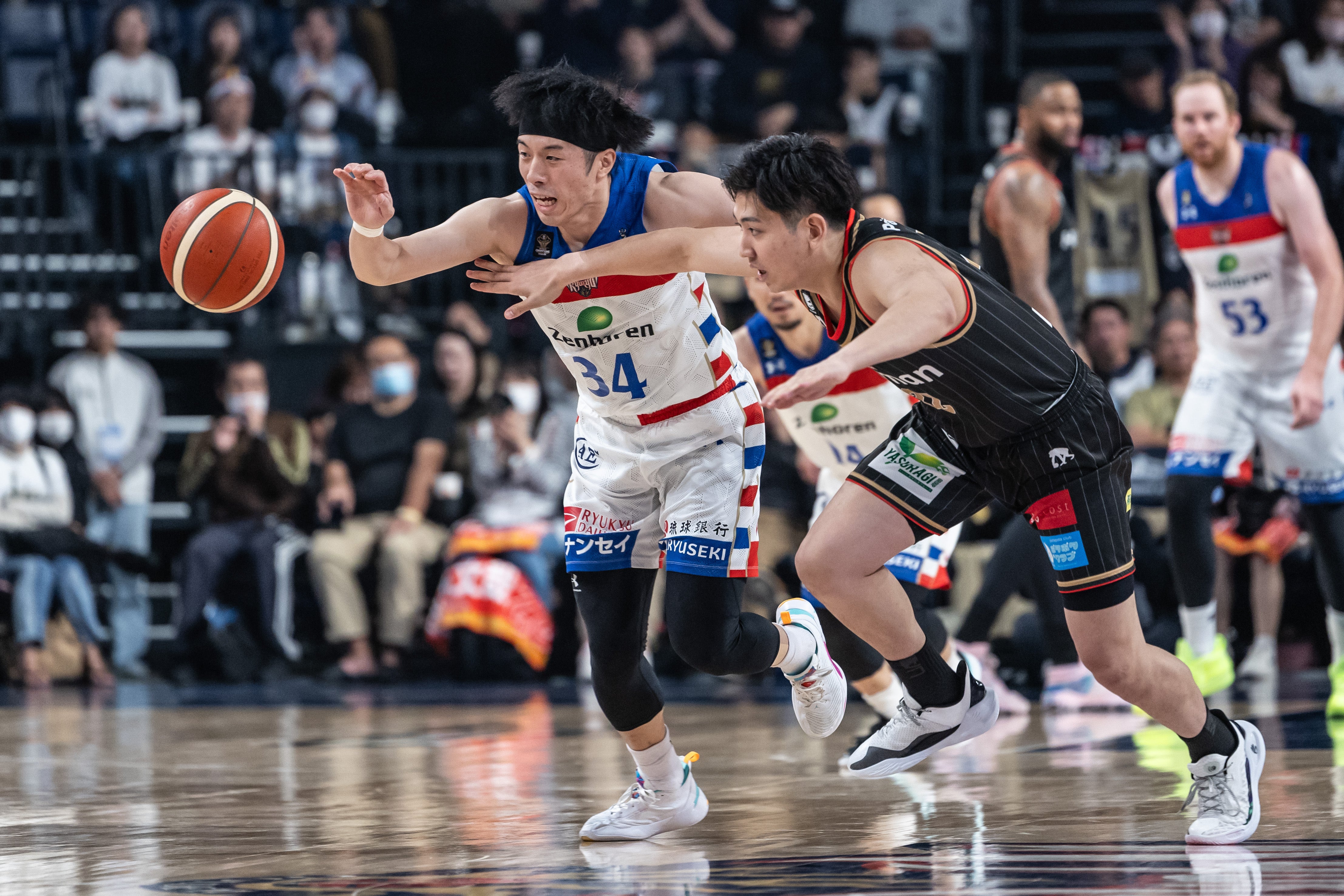 大阪エヴェッサのハイライトおよび秋田ノーザンハピネッツ戦試合